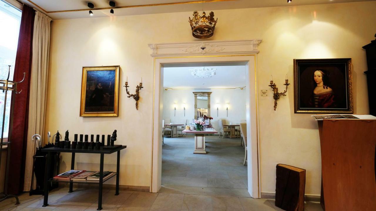 Hotel Zur Fuerstabtei Herford Buitenkant foto